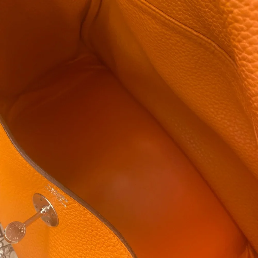 Hermès Lindy 34 in Signature Orange